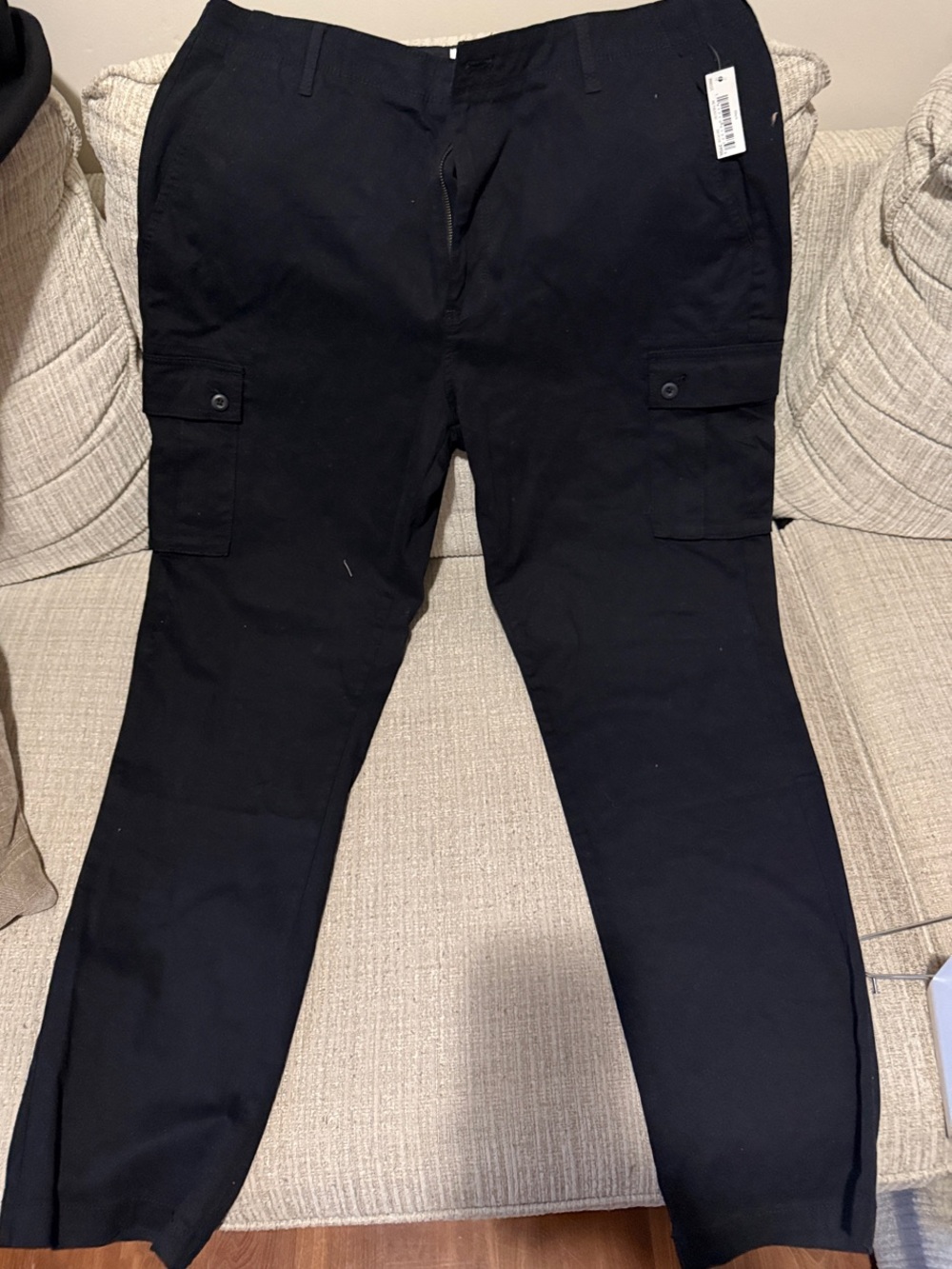 Amazon Essentials Men's Black Cargo Pants
